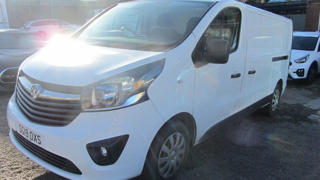 Vauxhall Vivaro 1.6L Sportive SG19OXS White #3