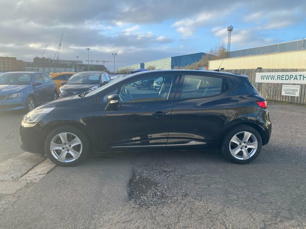 Renault Clio 0.9L Dynamique Medianav SA64FZV Black #4