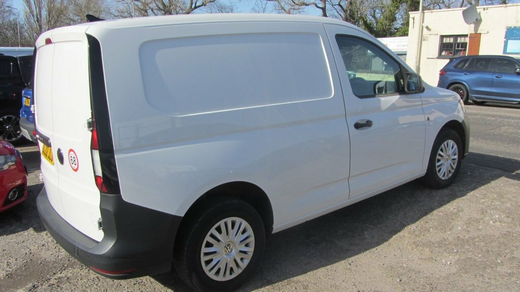 Volkswagen Caddy 2L Commerce GL22JLU White #6