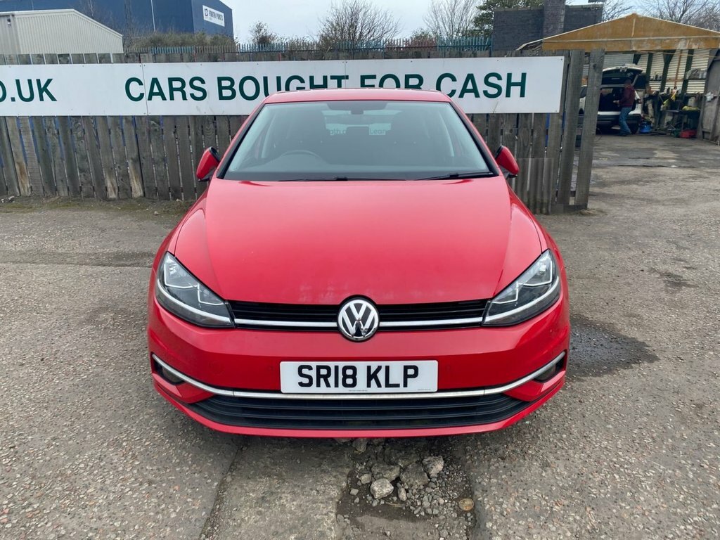 Volkswagen Golf 1.5L Gt Red