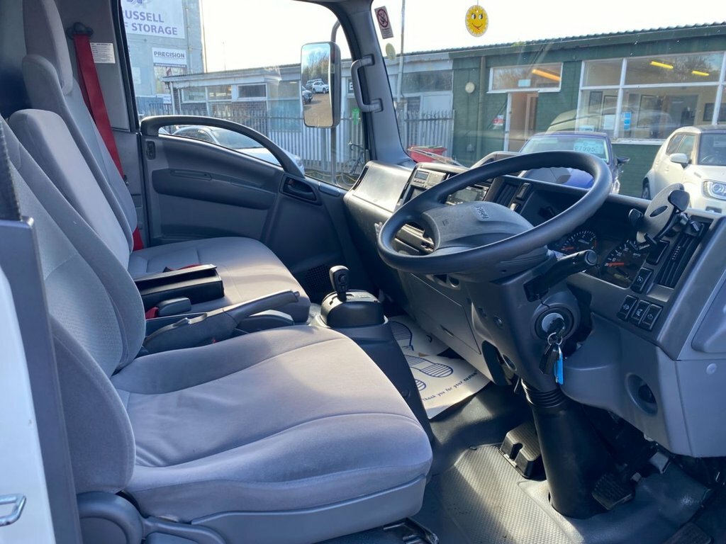 Isuzu  Mpv LM71GFG White #4