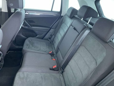 Volkswagen Tiguan 2018 68 2.0 VN68YBH Grey #6