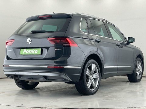 Volkswagen Tiguan 2018 68 2.0 VN68YBH Grey #4