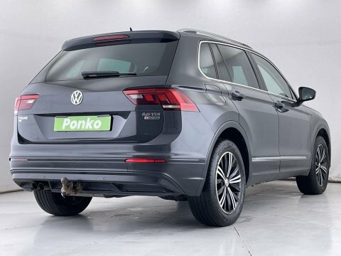 Volkswagen Tiguan 2017 67 2.0 MJ67SSK Grey #4