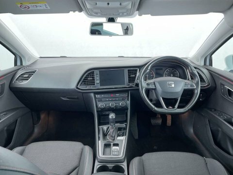 Seat Leon 2018 67 1.8 CA67ZKK White #5