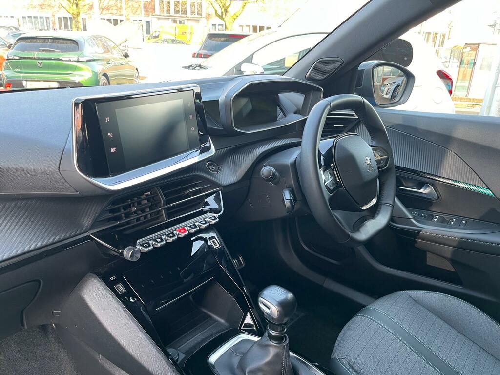 Peugeot 2008 1.2 Puretech Allure Premium Suv Manua BN23PBY #3