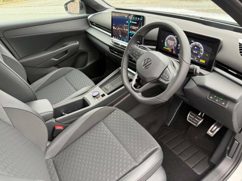 Volkswagen T-Roc 1.5 Tsi R-line 150 Dsg - 2026  White #2