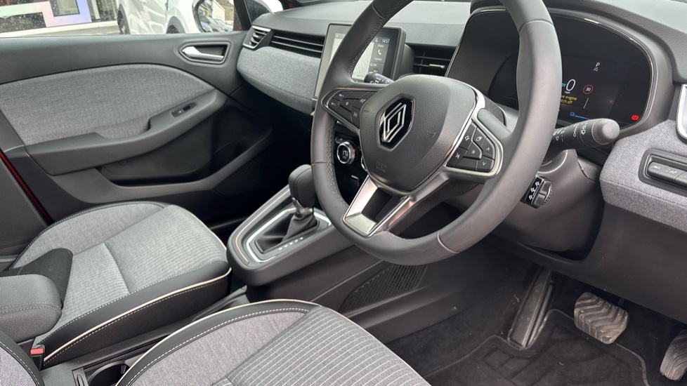 Renault Clio Clio 1.6 E-tech Full Hybrid 145 Techno Ha YA24RHK Orange #5