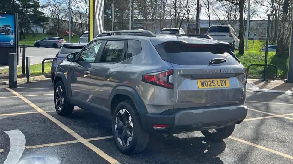 Dacia Duster Dacia Duster 1.2 Tce 130 Extreme 4X4 WO25LDV Grey #3