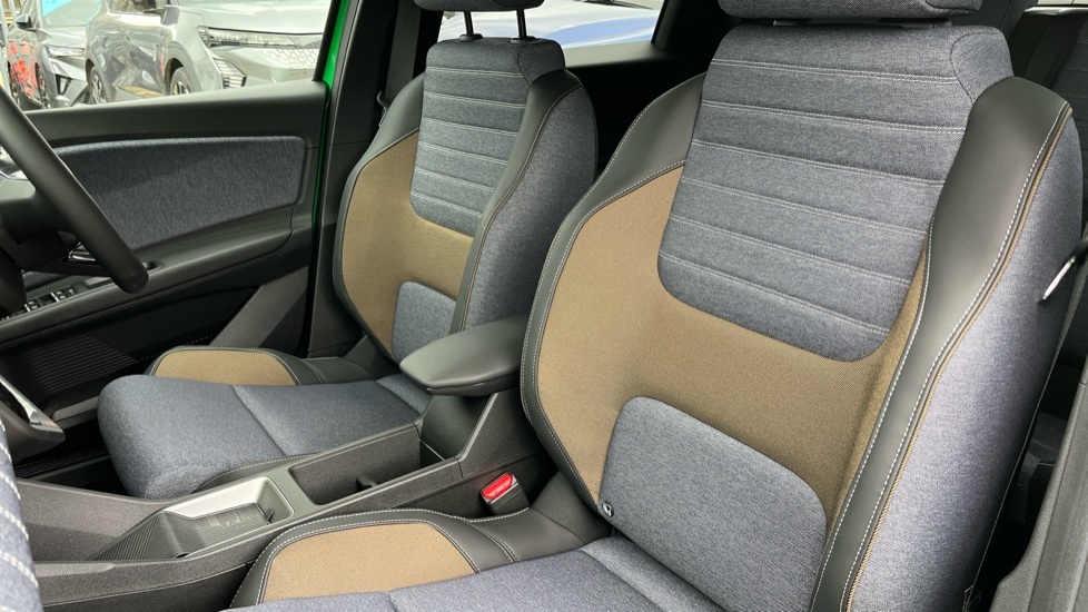 Renault 5 Techno E-tech Comfort Range - Huge Spec Hig Green #31