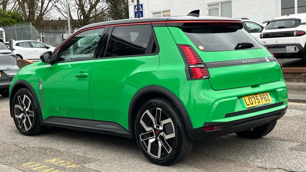 Renault 5 Techno E-tech Comfort Range - Huge Spec Hig Green #3