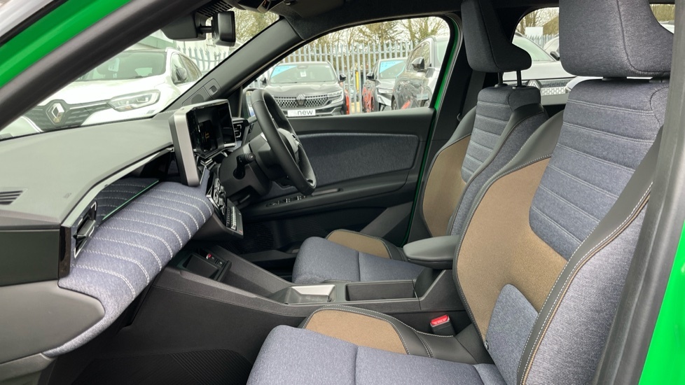Renault 5 Techno E-tech Comfort Range - Huge Spec Hig Green #30