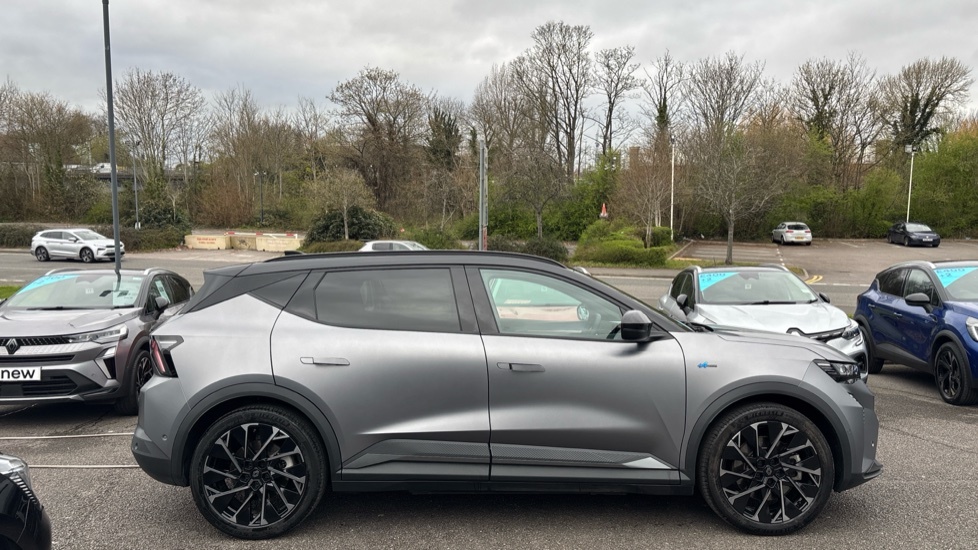 Renault Scenic Renault Scenic E-tech 160Kw Techno Esprit Alpine 8 BK75CJO Grey #2