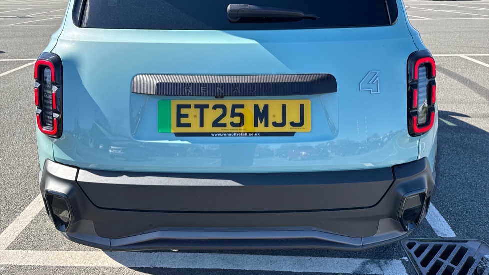 Renault 4 Renault 4 110Kw Techno 52Kwh Comfort Range Aut Grey #46