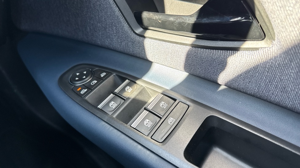 Renault 4 Renault 4 110Kw Techno 52Kwh Comfort Range Aut Grey #33