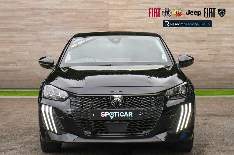 Peugeot 208 1.2 Puretech Allure Hatchback Eu KV74OMP Black #2