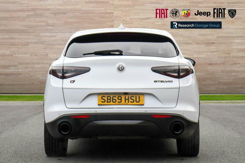 Alfa Romeo Stelvio 2.0T Ti Q4 Awd Euro 6 Ss White #4