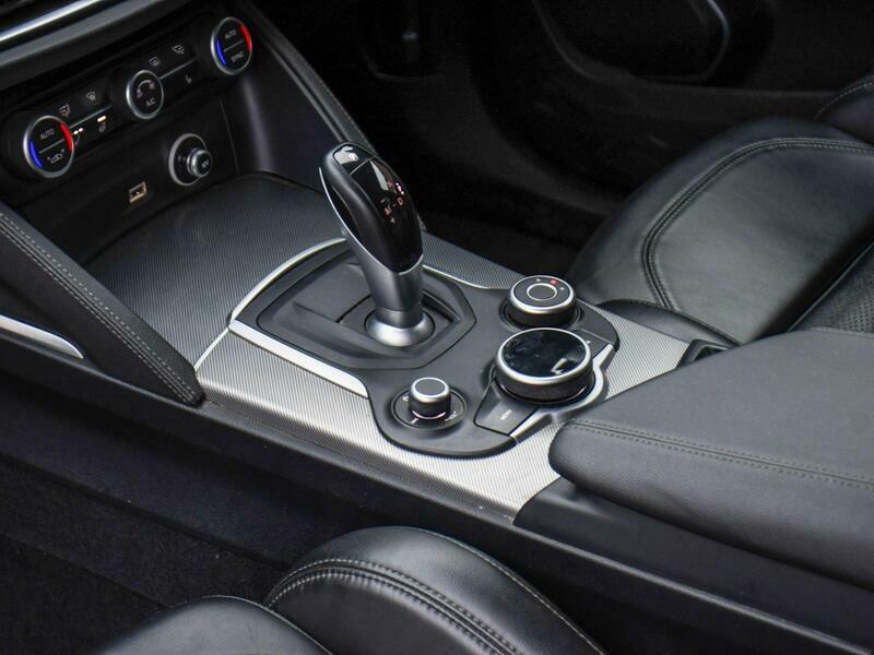 Alfa Romeo Stelvio 2.0T Ti Q4 Awd Euro 6 Ss White #4