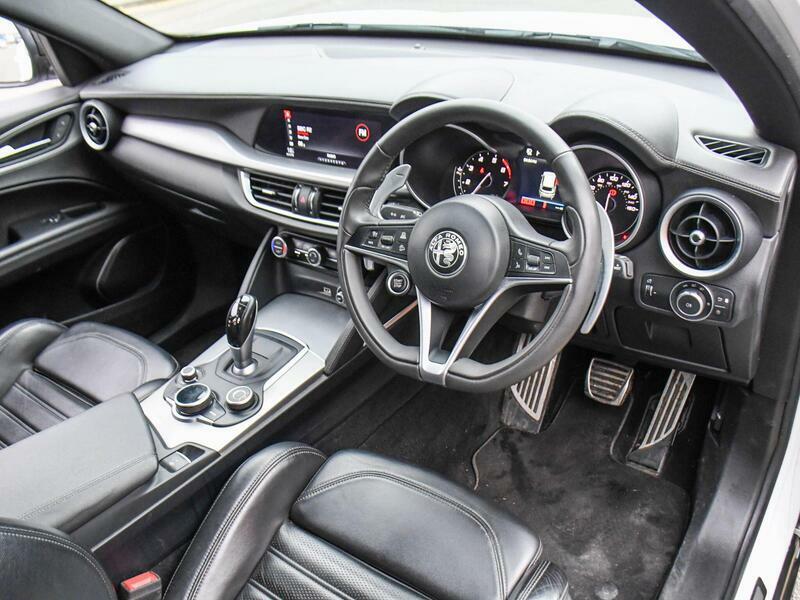 Alfa Romeo Stelvio 2.0T Ti Q4 Awd Euro 6 Ss White #3