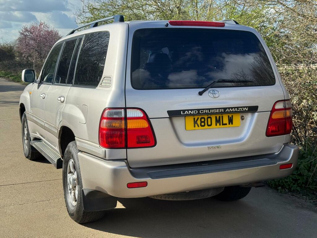 Toyota Land Cruiser Amazon Suv 4.2 Td VX 200251 Silver #1
