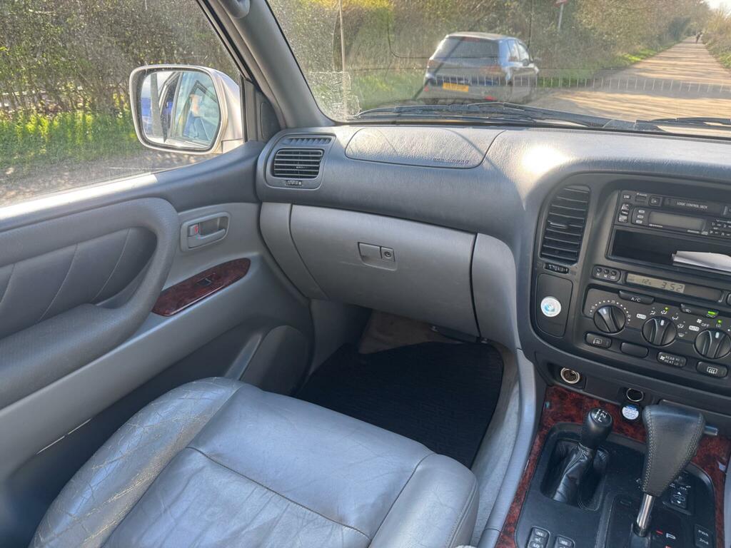 Toyota Land Cruiser Amazon Suv 4.2 Td VX 200251 Silver #5