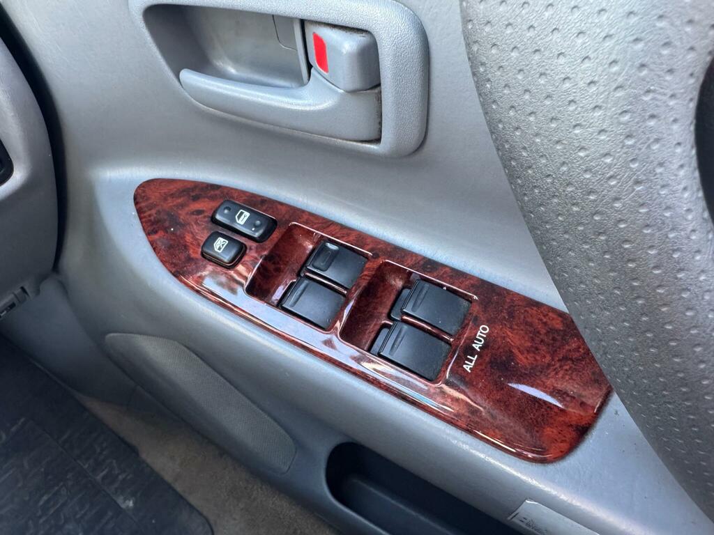 Toyota Land Cruiser Amazon Suv 4.2 Td VX 200251 Silver #12