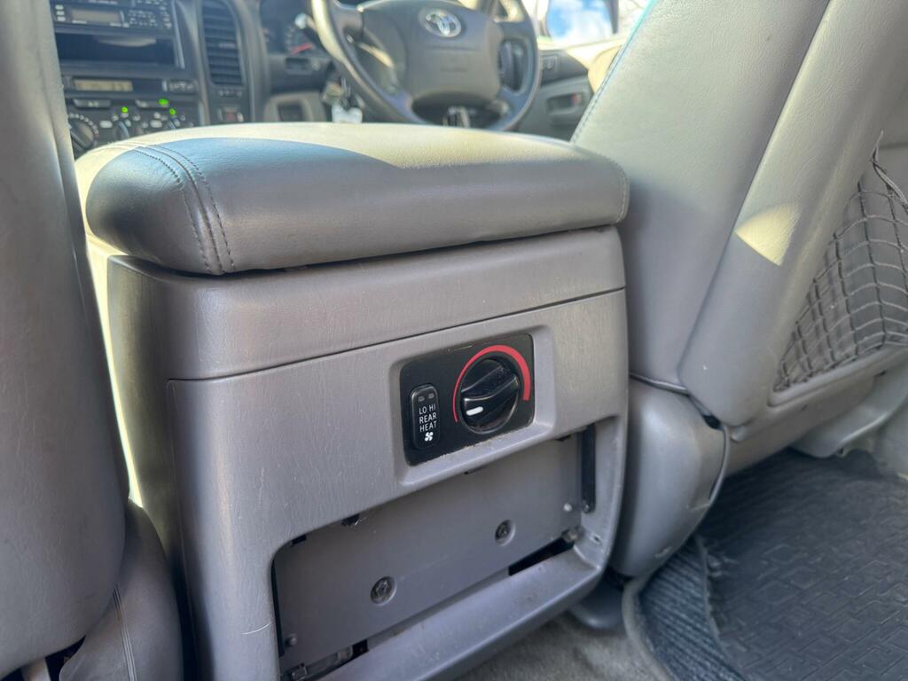 Toyota Land Cruiser Amazon Suv 4.2 Td VX 200251 Silver #13
