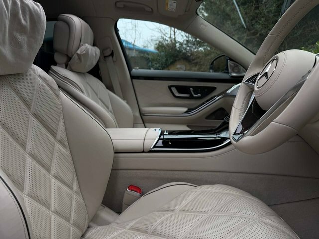 Mercedes-Benz Maybach S Class 6.0 S680 V12 First Class Saloon G-troni Black #9