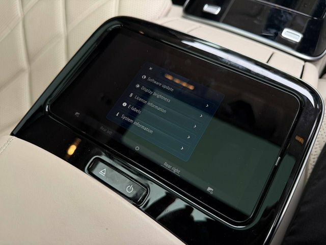 Mercedes-Benz Maybach S Class 6.0 S680 V12 First Class Saloon G-troni Black #44