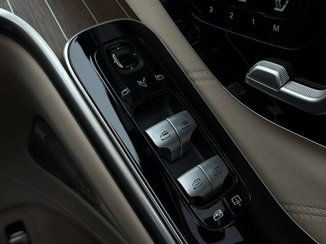 Mercedes-Benz Maybach S Class 6.0 S680 V12 First Class Saloon G-troni Black #74