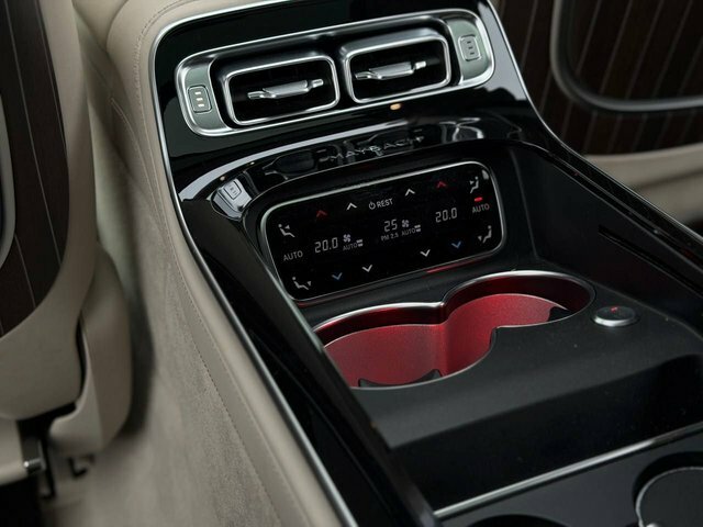 Mercedes-Benz Maybach S Class 6.0 S680 V12 First Class Saloon G-troni Black #38