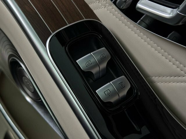 Mercedes-Benz Maybach S Class 6.0 S680 V12 First Class Saloon G-troni Black #56