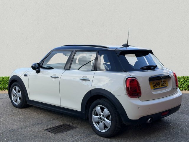 Mini Hatch 1.5 Cooper Hatchback Steptronic Euro 6 White #5