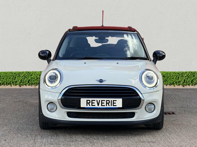 Mini Hatch 1.5 Cooper Hatchback Steptronic Euro 6 White #2