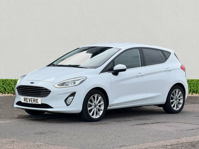 Ford Fiesta 1.0T Ecoboost Mhev Titanium Hatchback M White #3