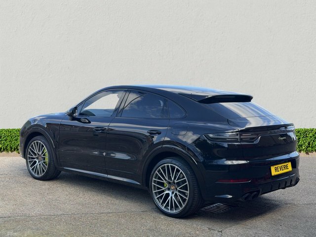 Porsche Cayenne 3.0 V6 E-hybrid 17.9Kwh Platinum Edition Coupe Black #5