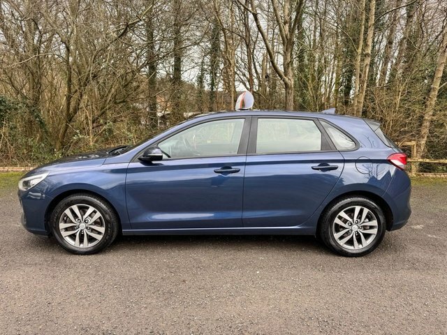 Hyundai I30 Hatchback EY67ZPE Blue #2