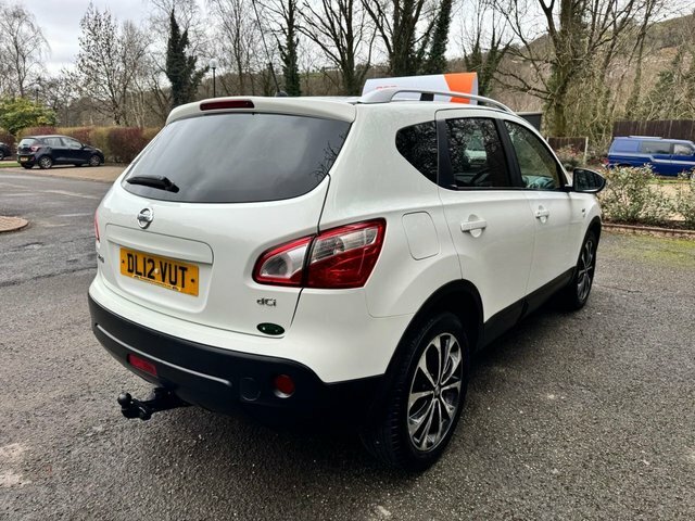 Nissan Qashqai Suv DL12VUT White #4