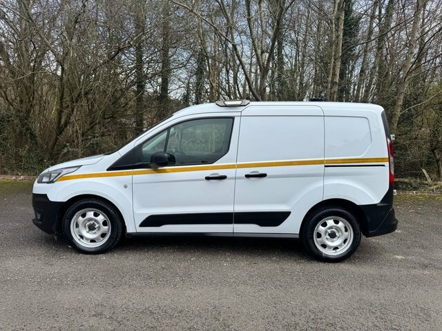 Ford Transit Connect Mpv YP69TAU White #2
