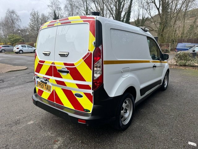 Ford Transit Connect Mpv YP69TAU White #4