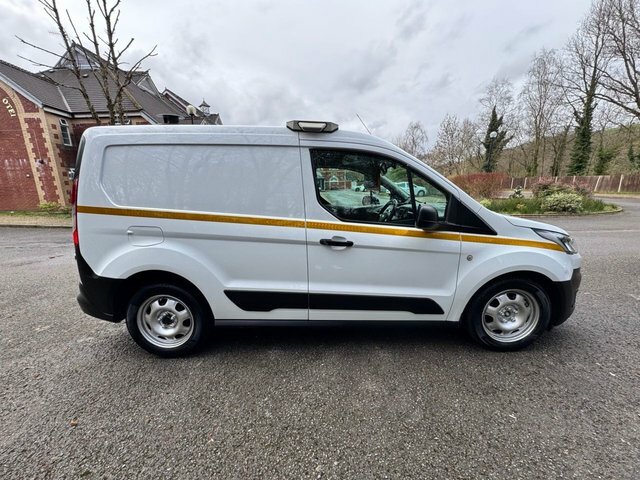 Ford Transit Connect Mpv YP69TAU White #5