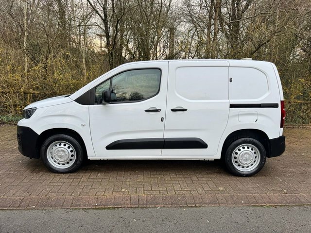 Peugeot Partner Mpv NU21ONJ White #2