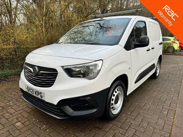 Vauxhall Combo Mpv White