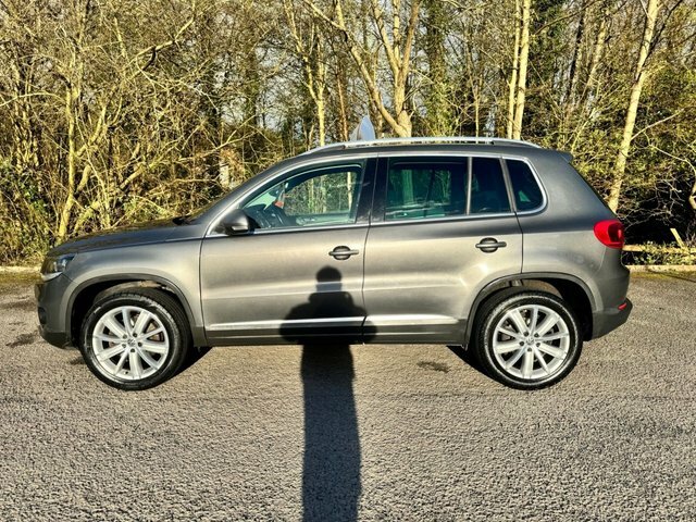 Volkswagen Tiguan Sport Tdi 4Motion FR12YZD Grey #2