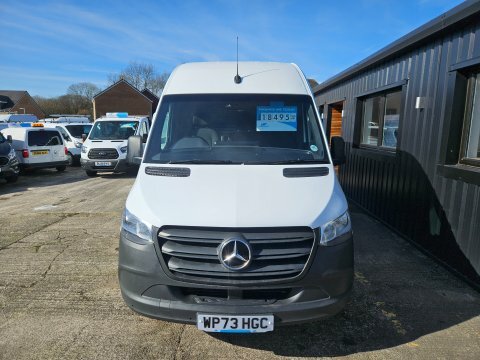 Mercedes-Benz Sprinter 315 Cdi Progressive WP73HGC White #2