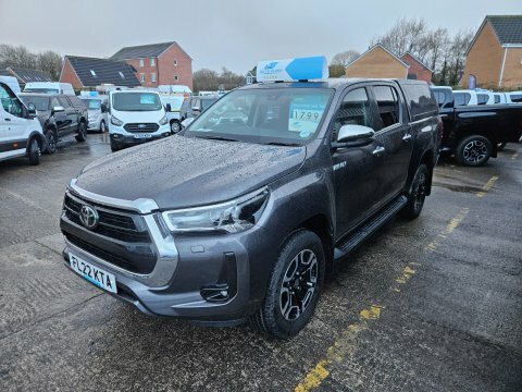 Toyota HILUX Invincible 4Wd D-4d FL22XTA Grey #3