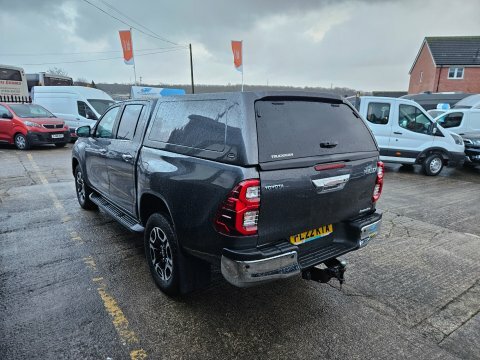 Toyota HILUX Invincible 4Wd D-4d FL22XTA Grey #4