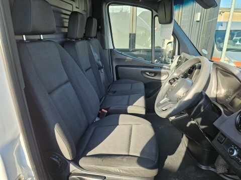 Mercedes-Benz Sprinter 314 Cdi Progressive KM21YYZ White #4