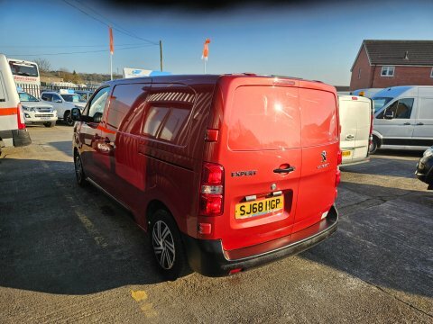Peugeot Expert Blue Hdi Professional SJ68HGP Red #3