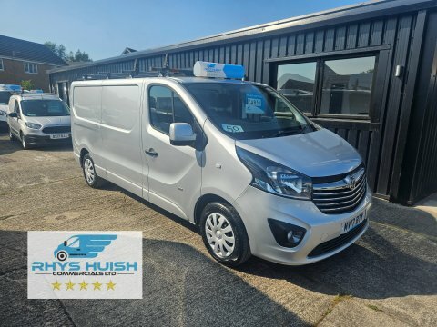 Vauxhall Vivaro L2h1 2900 Sportive Silver